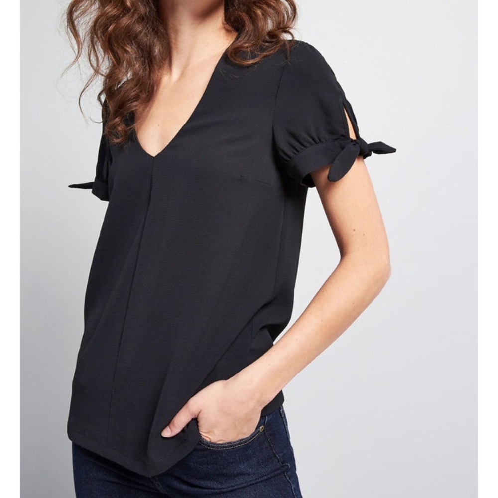 ModCloth Black Top
